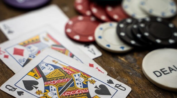 Thắng Lớn với Chơi Bài Liêng 999bet Hướng Dẫn Chiến Thắng